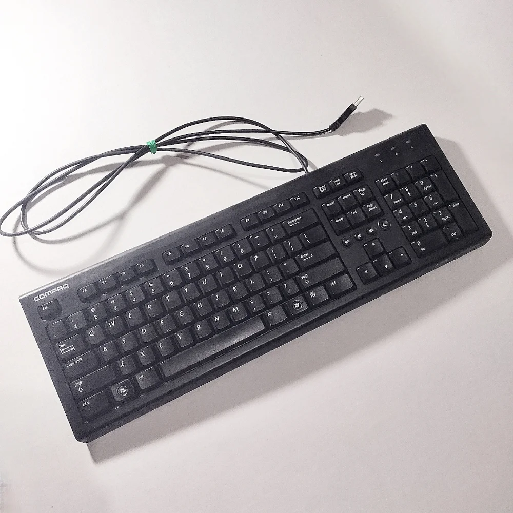 Compaq HP PRU1101U Wired Keyboard